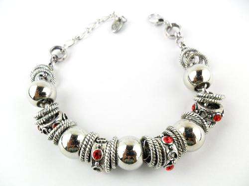 Hot Seller !!! -- Fashion Quality Silver Plated Bracelet