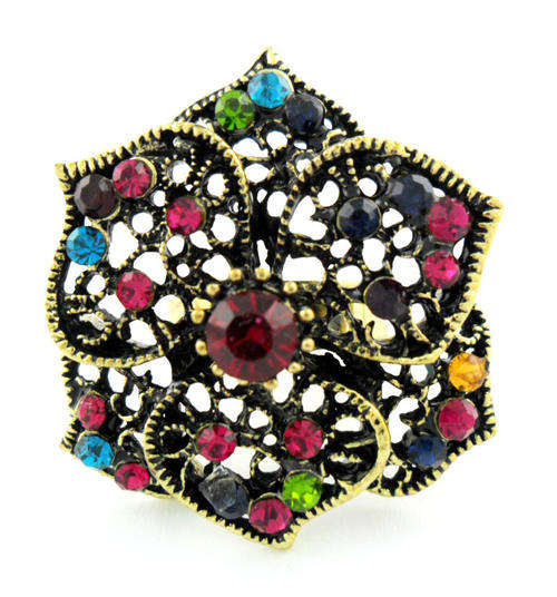 Lovely Lady's Dress Ring !