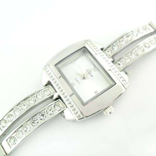 Fashionable Quartz Lady's Watch