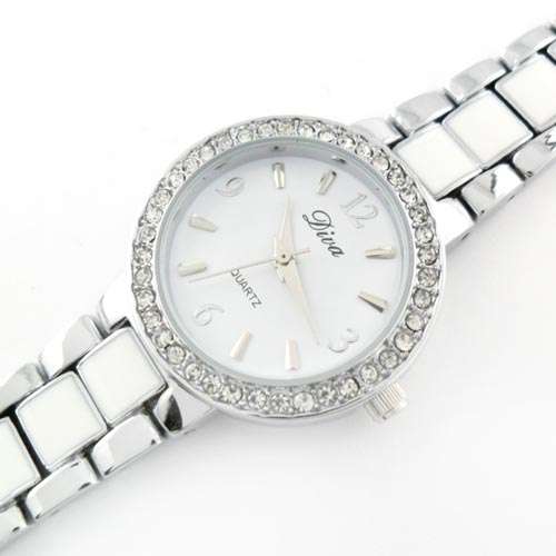 Fashionable Quartz Lady's Watch