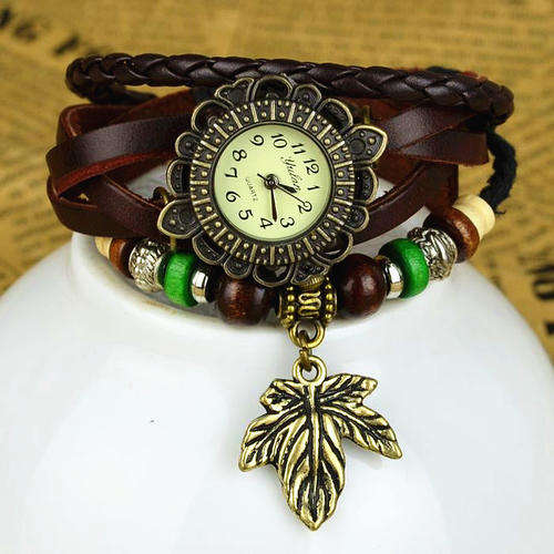 Hot Seller !!! -- European Fashion Genuine Leather Lady's Watch