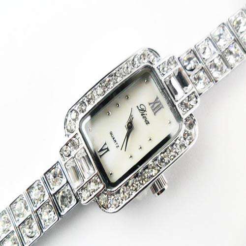 Fashionable Quartz Lady's Watch Bracelet