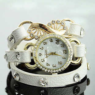 Fashion Lovely Lady's Bracelet Watch