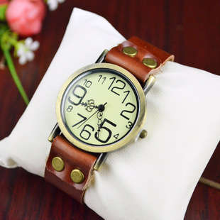 Hot Seller !!! -- European Fashion Genuine Leather Lady's Watch