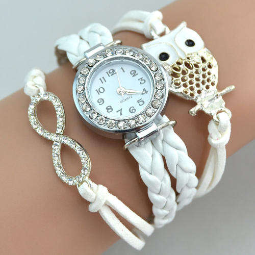 Fashion Infinity Bracelet Lady's Watches