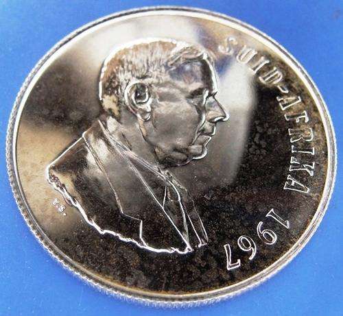 @@ BRILLIANT SET @@ 1967 SHORT PROOF SET WITH SILVER DR VERWOERD R1