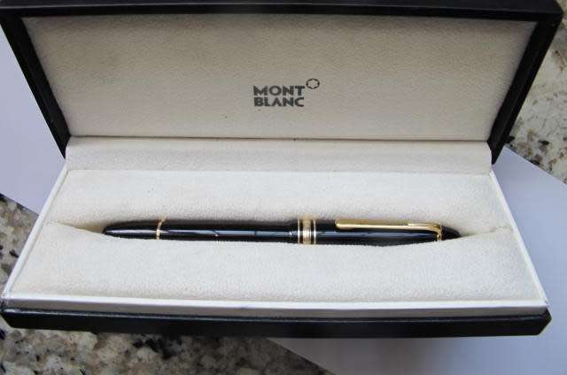 MONTBLANC - MEISTERSTUCK NO.146 FOUNTAIN PEN BOXED
