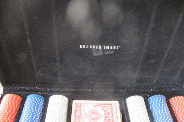 Poker Set 300 Piece Set with Aluminum Case,2 Decks of Cards, Dealer Button and 3 Dice - Second Hand