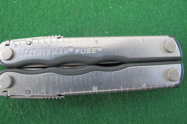 Leatherman Fuse with pouch