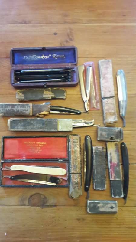 Vintage Straight Razors - Collection of 13 pieces
