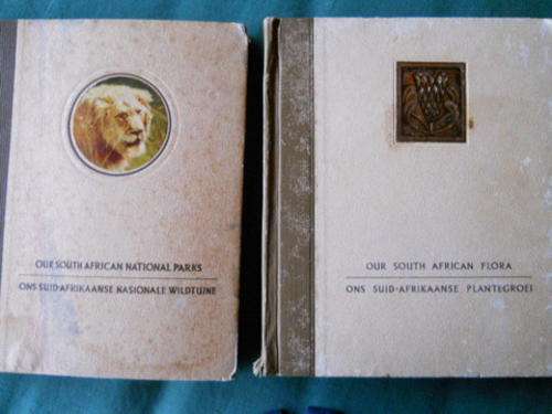 2 X Sigaretkaartjieboeke Ons Suid-Afrikaanse Nasionale Wildtuine & Plantegroei
