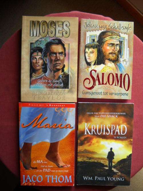 4 Sagtebande: MOSES, SALOMO, MARIA EN KRUISPAD (Christelike Historiese Romans)