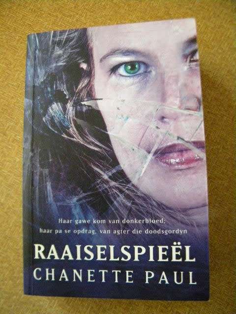 RAAISELSPIEEL  deur Chanette Paul