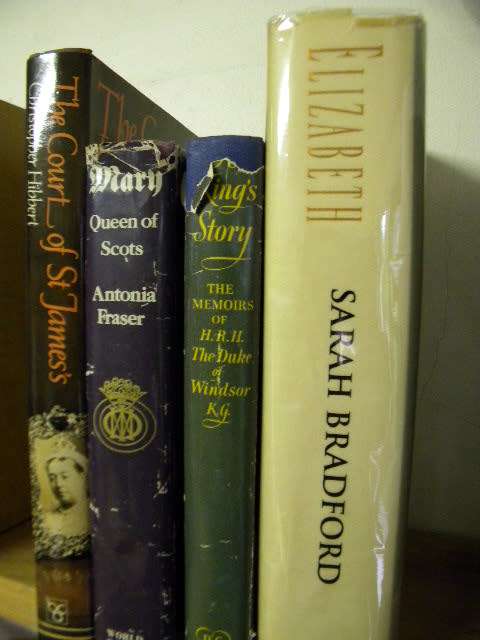 4 HARDCOVERS by various authors: Sarah Bradford, Christopher Hibbert, Antonia Fraser