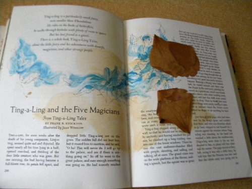 THE CHILDREN`S TREASURY OF LITERATURE IN COLOUR  Edited by Bryna and Louis Untermeyer