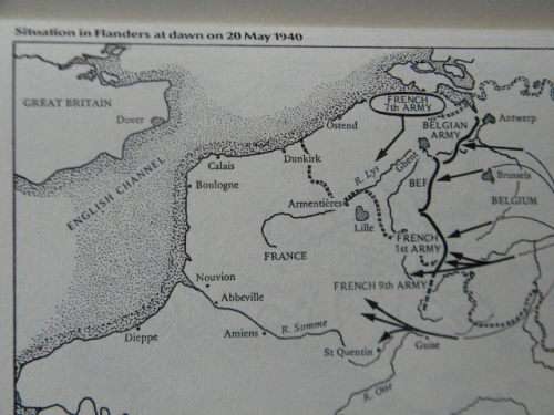 DUNKIRK  The British Evacuation, 1940  by Robert Jackson (WWII)