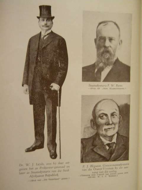 DIE HELDE - ALBUM VAN ONS VRYHEIDSTRYD  deur P.H.S. van Zyl  (Verhaal en foto's)  (J)
