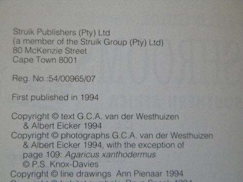A FIELD GUIDE: MUSHROOMS OF SOUTHERN AFRICA  by G.C.A. vd Westhuizen & Albert Eicker
