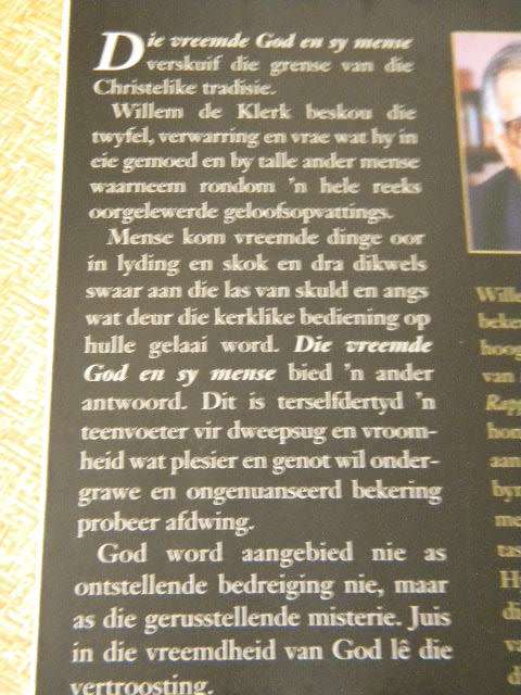 DIE VREEMDE GOD EN SY MENSE  deur Willem de Klerk