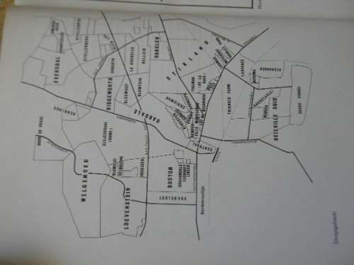BELLVILLE  Wordingsjare van `n Stad / Growth of a City  deur C.J.Scheepers Strydom  (GETEKEN)
