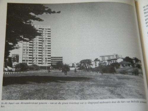 BELLVILLE  Wordingsjare van `n Stad / Growth of a City  deur C.J.Scheepers Strydom  (GETEKEN)