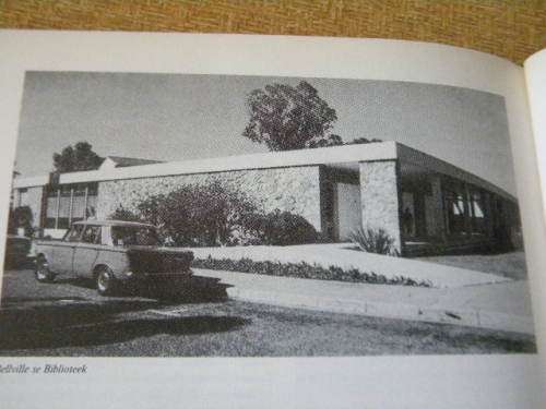 BELLVILLE  Wordingsjare van `n Stad / Growth of a City  deur C.J.Scheepers Strydom  (GETEKEN)