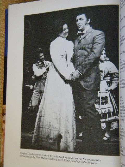 DIE AFRIKAANSE OPERETTEGIDS deur Frits Stegmann