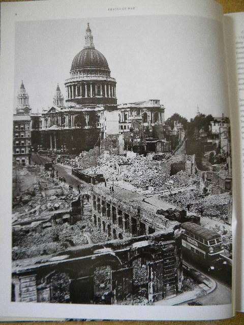 IMAGES OF WAR: THE BLITZ  Photographs by the Daily Mail