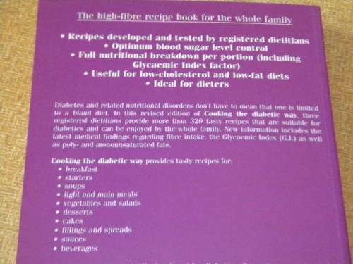 COOKING THE DIABETIC WAY  by H. Lategan, E. Menssink and M. Meyer  (New Revised Edition)