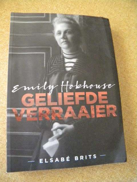 EMILY HOBHOUSE - GELIEFDE VERRAAIER  deur Elsabe Brits