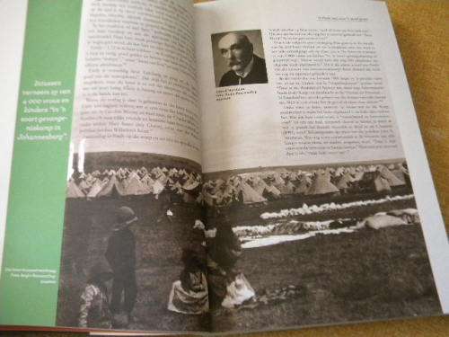 EMILY HOBHOUSE - GELIEFDE VERRAAIER  deur Elsabe Brits