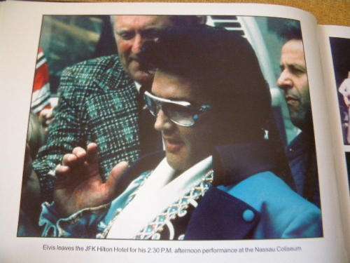 ELVIS  Born to rock  by Bob Klein