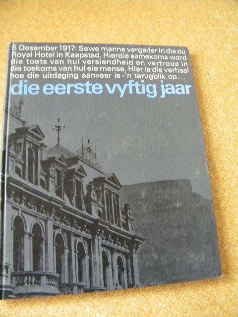 DIE EERSTE VYFTIG JAAR:  SANTAM