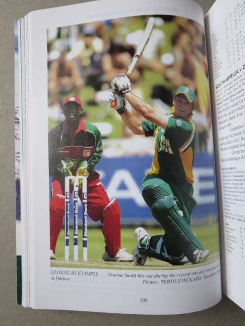 MUTUAL and FEDERAL SA CRICKET ANNUAL 2005  Edited by Colin Bryden