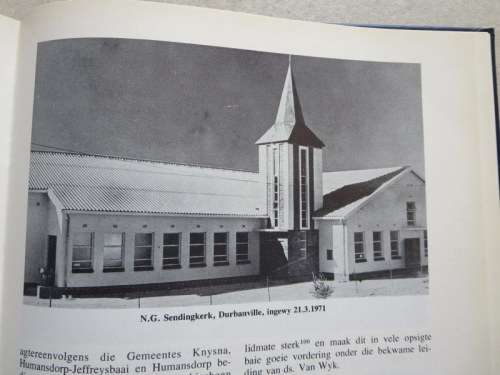 MEETSNOERE IN LIEFLIKE PLEKKE  deur A.P. Smit  N.G. Gemeente Durbanville 1826 - 1976