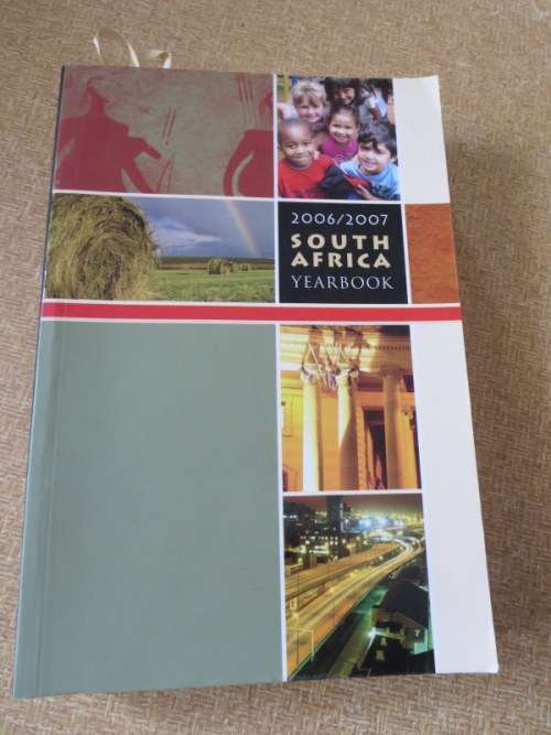 2006 / 2007 SOUTH AFRICA YEARBOOK  Editor Delien Burger