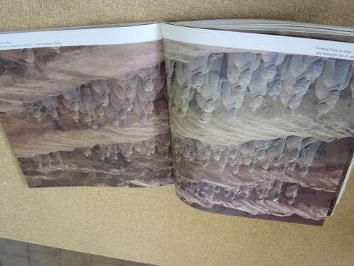 THE UNDERGROUND TERRACOTTA  ARMY OF EMPEROR QIN SHI HUANG  by Fu Tianchou