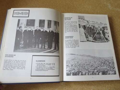 DIE NASIONALE BOEK  1948 - 1973  (25 Jaar van Nasionale bewind)  Redakteur A.M. van Schoor