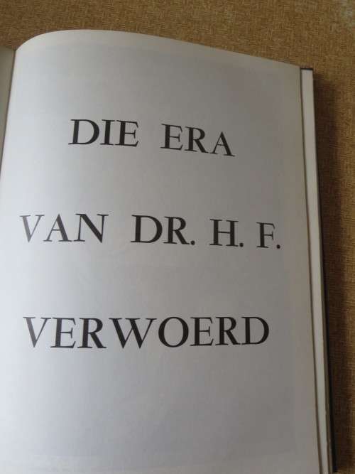 DIE NASIONALE BOEK  1948 - 1973  (25 Jaar van Nasionale bewind)  Redakteur A.M. van Schoor