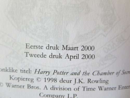 HARRY POTTER EN DIE KAMER VAN GEHEIMENISSE  deur J.K. Rowling