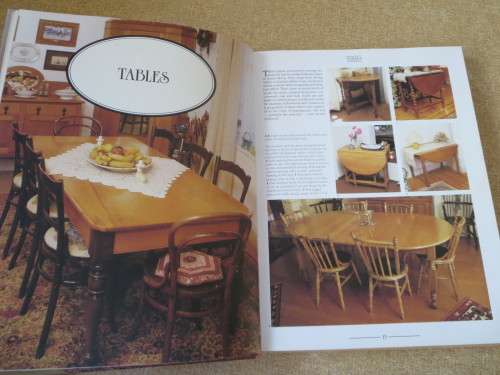 COTTAGE FURNITURE IN SOUTH AFRICA  by John Kench with Ralph Mothes