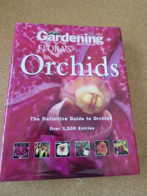 FLORA`S ORCHIDS Definiitive Guide to Orchids  by David P. Banks and Andrew Perkins