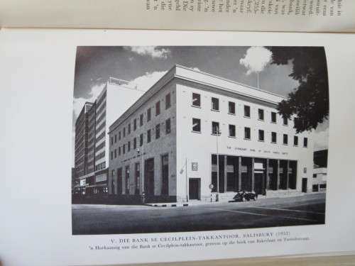 DIE EERSTE HONDERD JAAR VAN DIE STANDARD BANK  Afr. weergawe deur G.A. Watermeyer