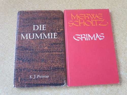TWEE HARDEBANDE: DIE MUMMIE deur S.J. Pretorius en GRIMAS  deur Merwe Scholtz