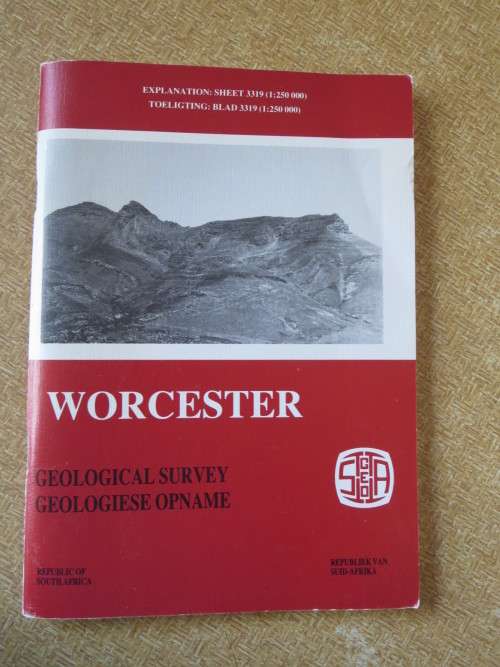 WORCESTER GEOLOGICAL SURVEY / GEOLOGIESE OPNAME  by/deur  Gresse and Theron