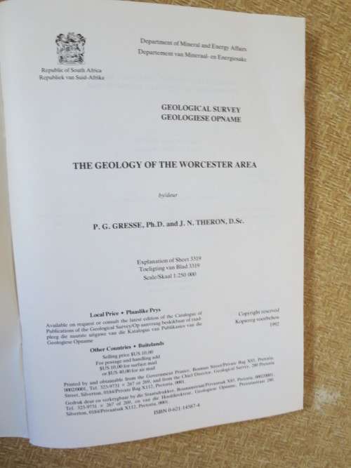 WORCESTER GEOLOGICAL SURVEY / GEOLOGIESE OPNAME  by/deur  Gresse and Theron