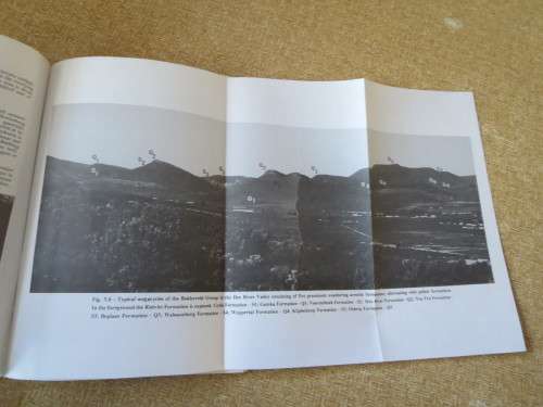 WORCESTER GEOLOGICAL SURVEY / GEOLOGIESE OPNAME  by/deur  Gresse and Theron
