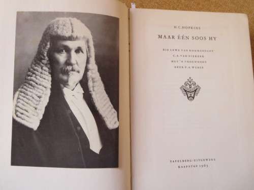 MAAR EEN SOOS HY  Die lewe van Kommandant C.A. van Niekerk  deur H.C. Hopkins
