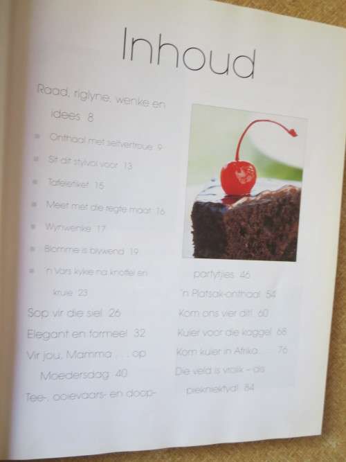 KUIER GESELLIG  deur Atel Koch  (30 Trefferonthale met blink idees and smulresepte)