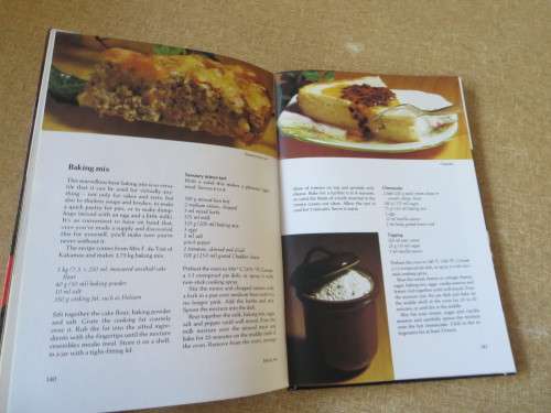 HUISGENOOT: THE BEST OF WINNING RECIPES  by Annette Human